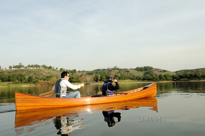 Wooden Canoe with Ribs 16