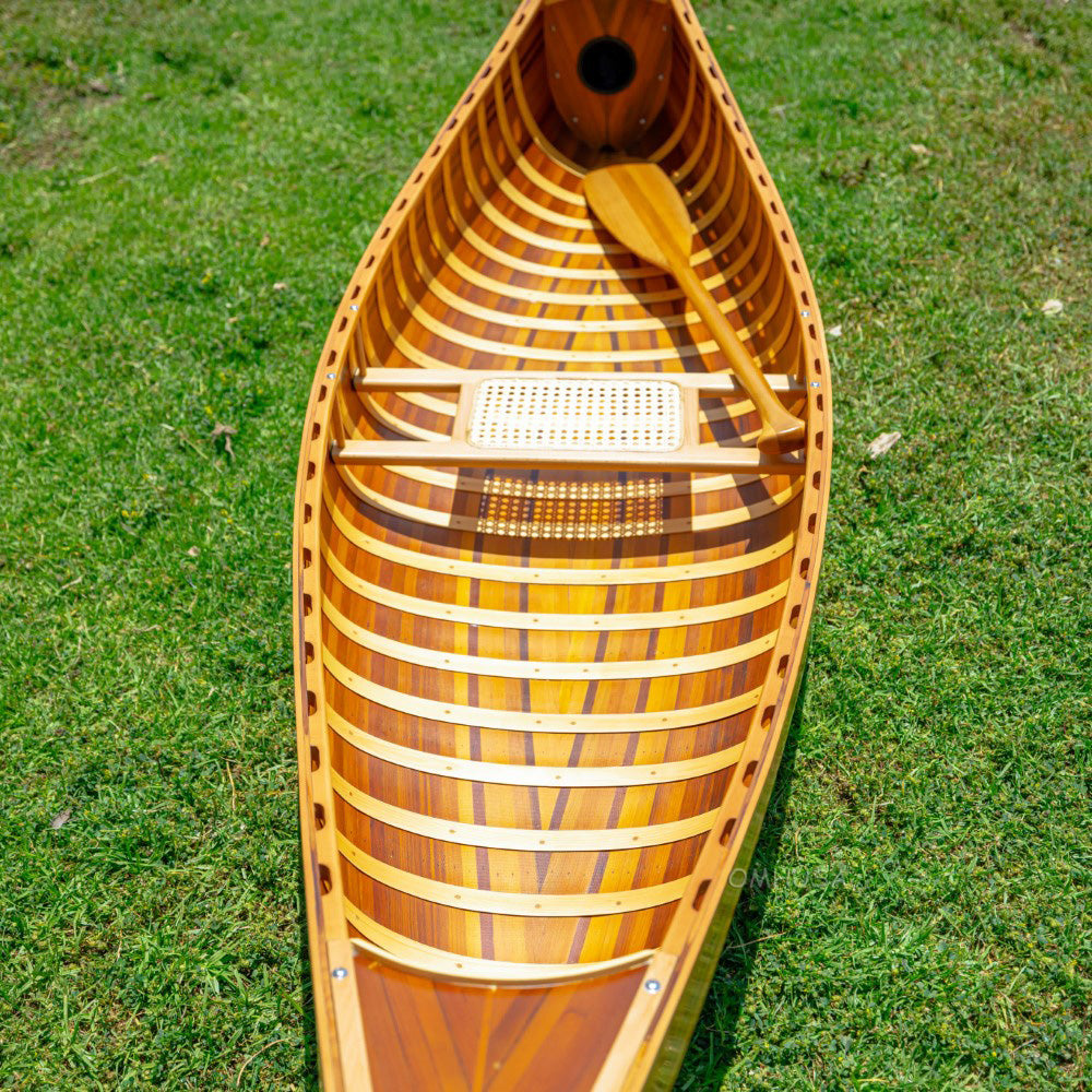 Display Canoe with Ribs Curved Bow 10 ft