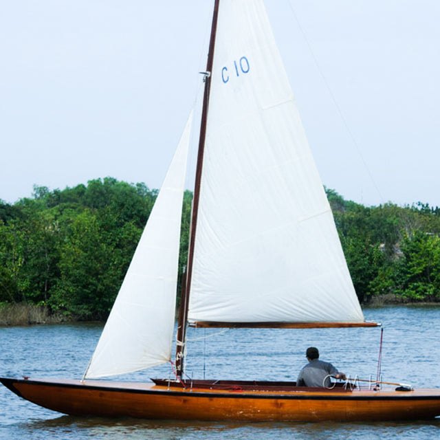 Glama Real Sailing Boat 26ft