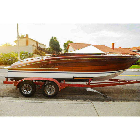 Speedboat V6 inspired by Rivarama Runabout