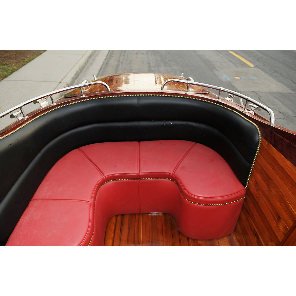 Speedboat V6 inspired by Rivarama Runabout