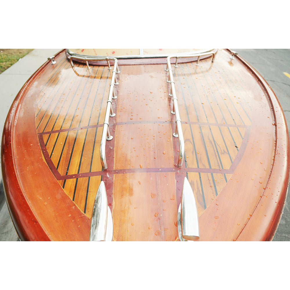 Speedboat V6 inspired by Rivarama Runabout