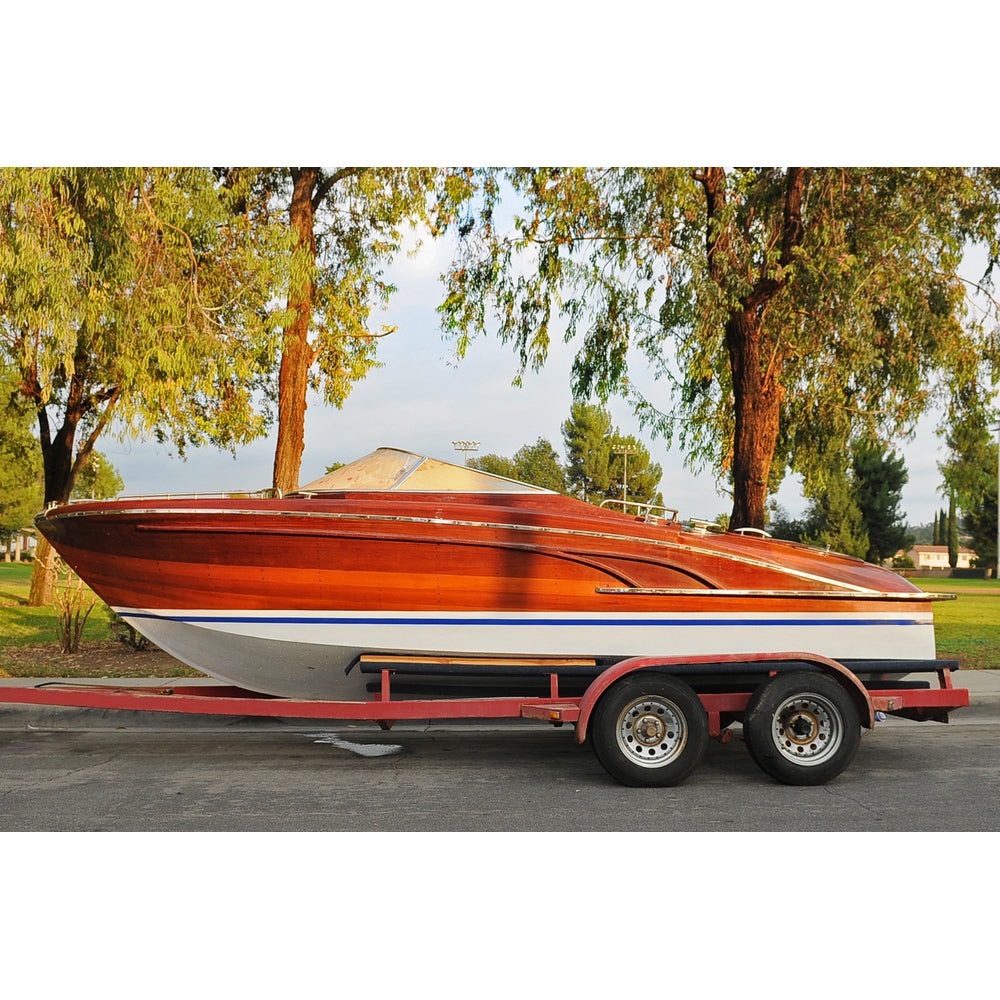 Speedboat V6 inspired by Rivarama Runabout