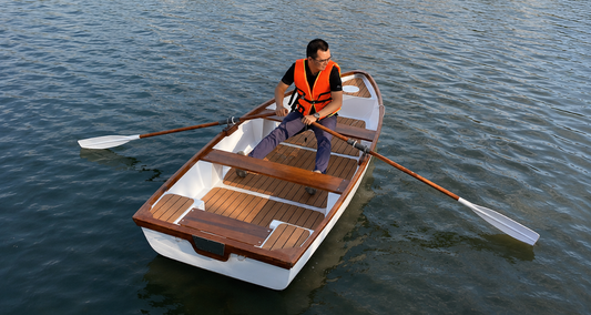 Looking for a Row Boat? Find the Right One for Your Water and Lifestyle