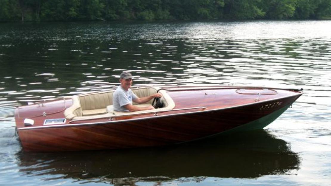 Deep-V Outboard Custom Built Boat 16 Ft.